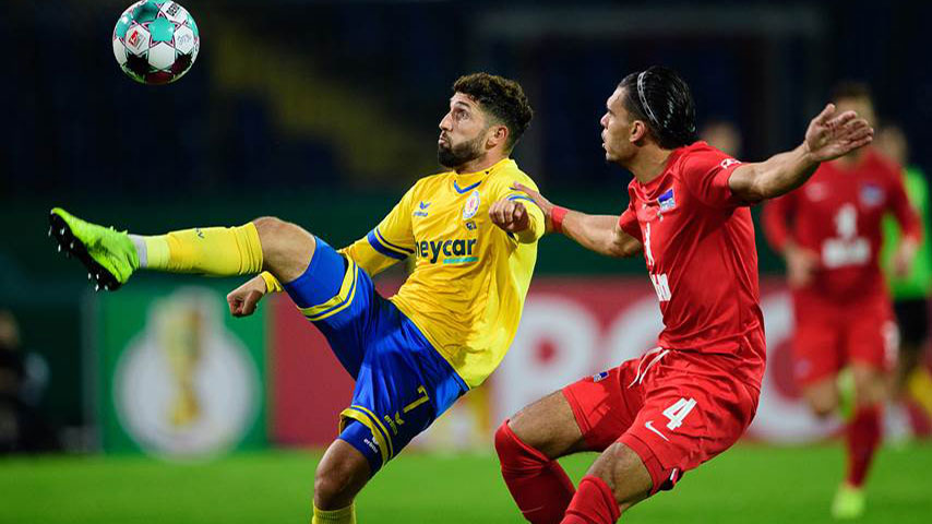 เดเอฟเบ โพคาล เยอรมัน : Eintracht Braunschweig VS แฮร์ธ่า เบอร์ลิน