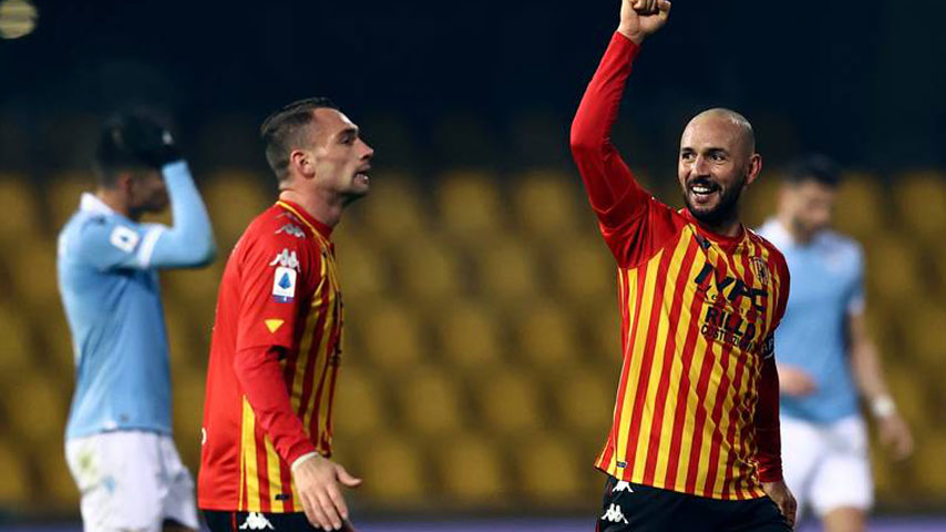 กัลโช่ ซีรีย์ อา อิตาลี : Benevento VS ลาซิโอ