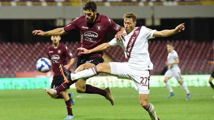 กัลโช่ ซีรีย์ อา อิตาลี : Salernitana VS โตริโน่